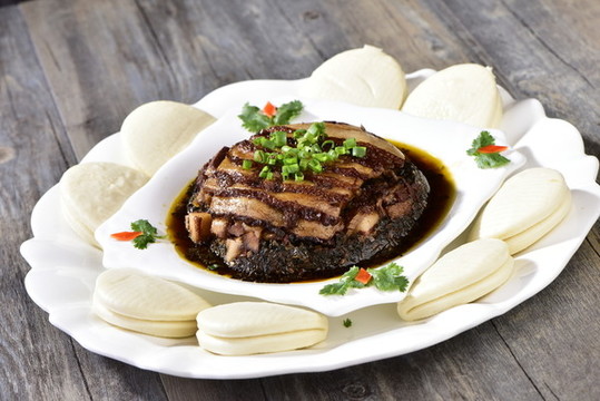 荷葉餅扣肉