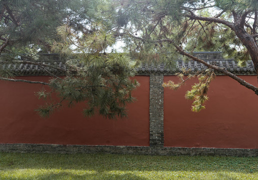 古代紅色墻面建筑特寫背景圖