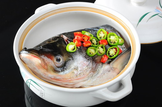 魚頭煲