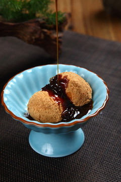 豆面湯圓