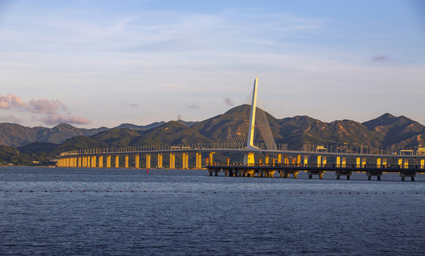 深圳灣大橋