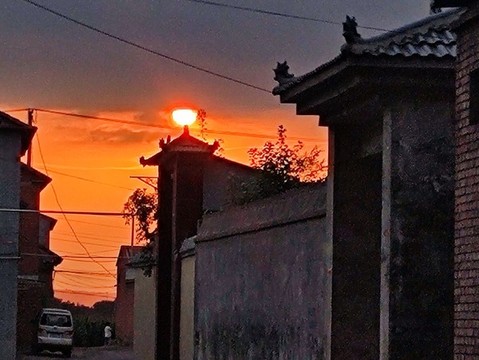 昏黃