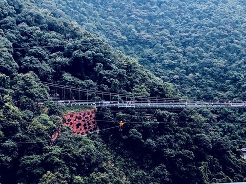 盤龍峽吊橋維修