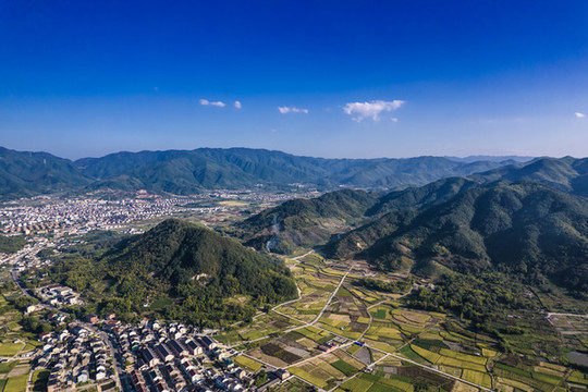 寧波余姚市四明山區(qū)航拍