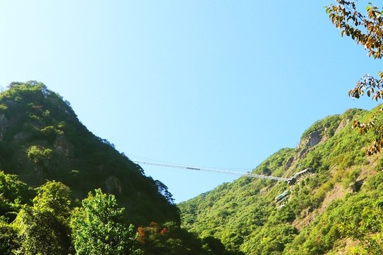 梁皇山