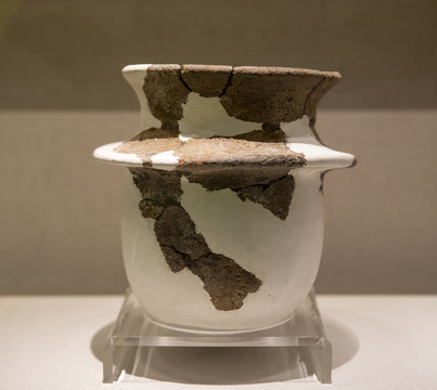 腰沿釜