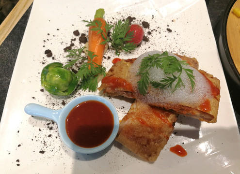 秀色可餐的西式小吃和魚(yú)排