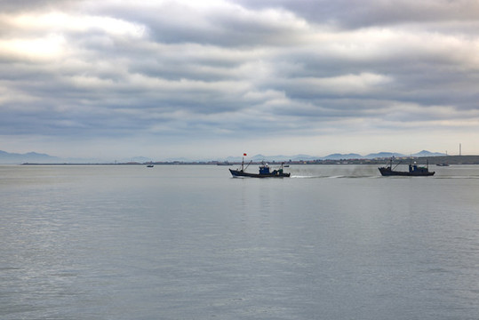 丁字灣跨海大橋海岸日出