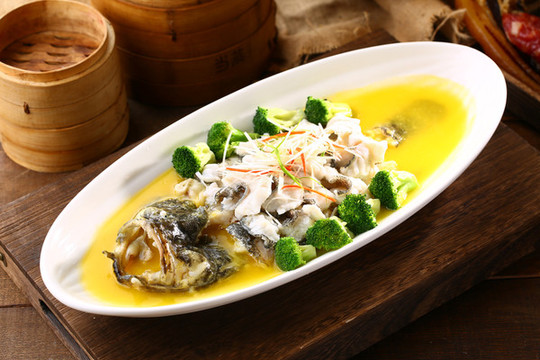 古法蒸桂花魚(yú)
