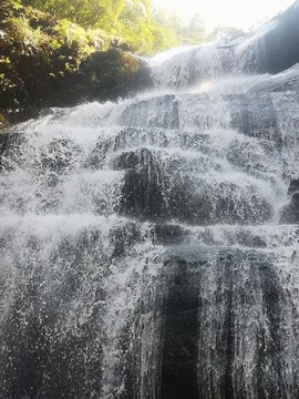 獅子巖瀑布