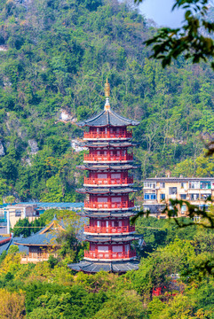 中國廣西桂林木龍湖木龍塔