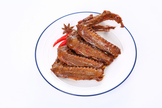鹵鴨翅