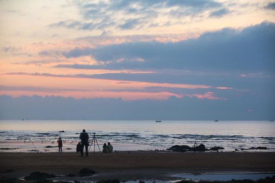 海濱晨色