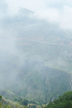 云霧山川