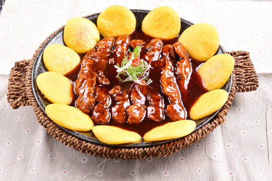 小黃魚貼餅子