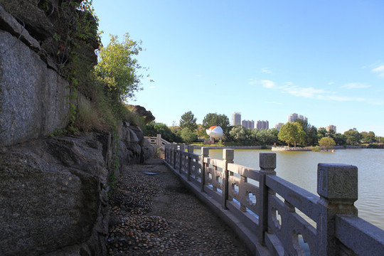 清風(fēng)湖廉政文化公園