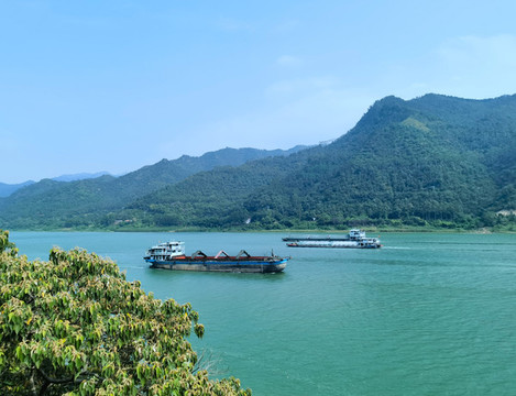 肇慶羚羊峽風景
