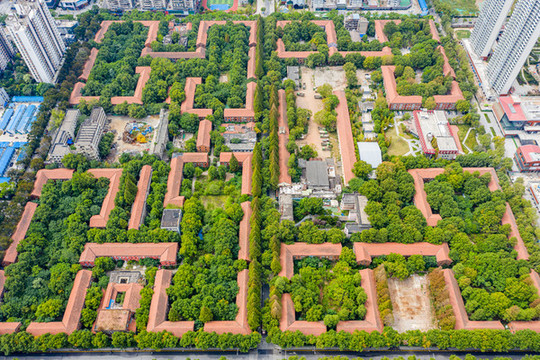 航拍武漢紅鋼城工業(yè)企業(yè)居住區(qū)