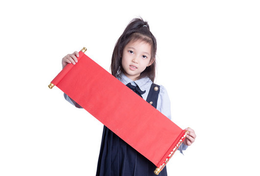 拿著對聯(lián)橫幅的學(xué)生裝女孩