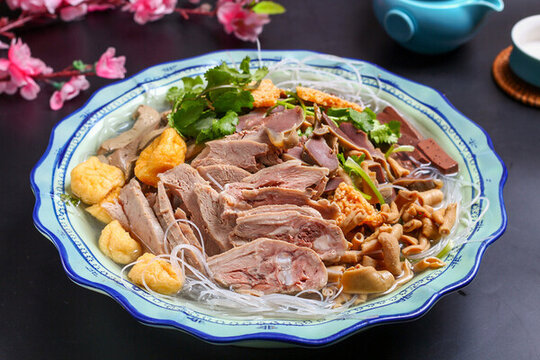 鴨血粉絲湯