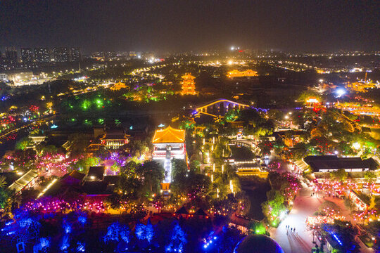 清明上河園夜景