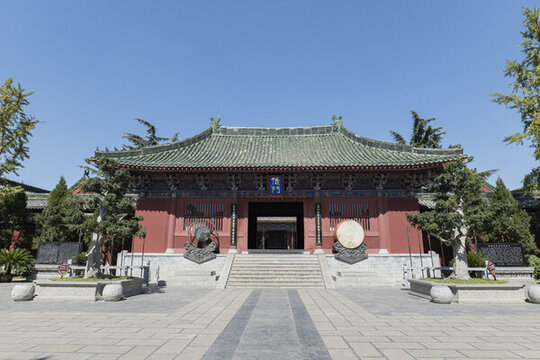 開封府