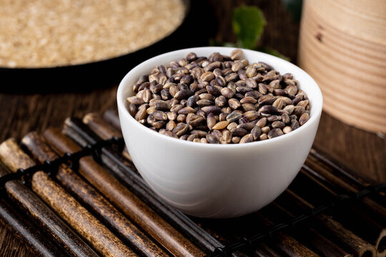 黑青稞