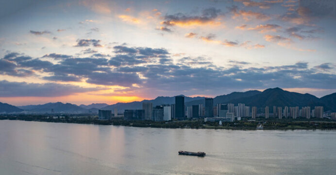 杭州市富陽區(qū)富春江富陽大橋
