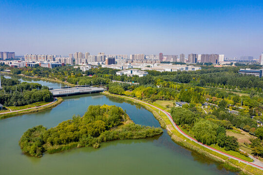 航拍鄭州龍子湖公園湖泊濕地