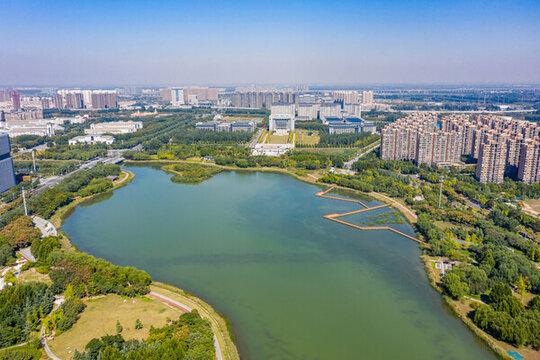 航拍鄭州龍子湖公園湖泊濕地