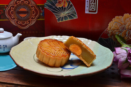 蛋蓉月餅