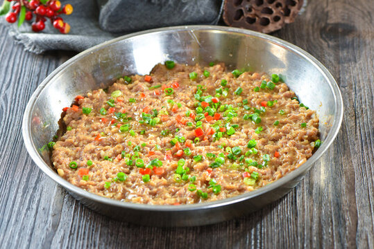 家鄉(xiāng)蒸肉餅