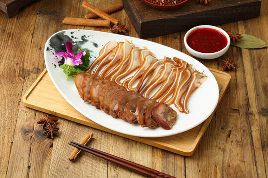 鹵味拼盤