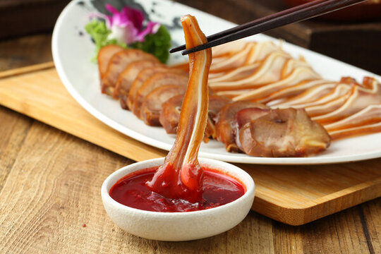 鹵味拼盤
