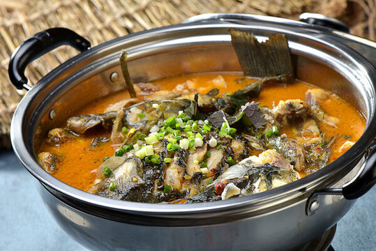 河魚(yú)一鍋鮮