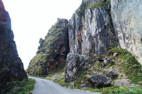 山峰山路