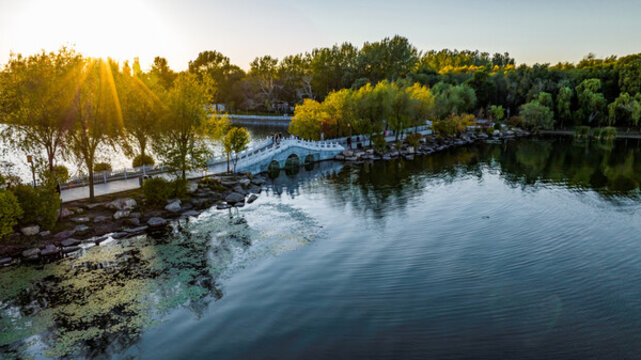 中國長春南湖公園秋季風景