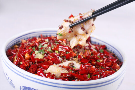 沸騰魚片