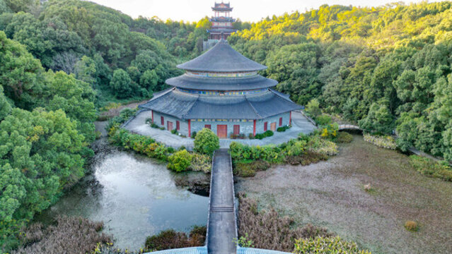東方文化園