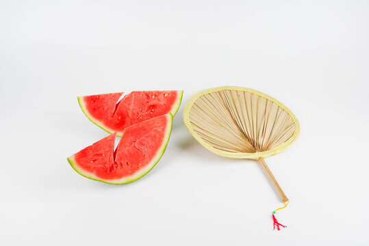 夏至夏日西瓜扇涼爽