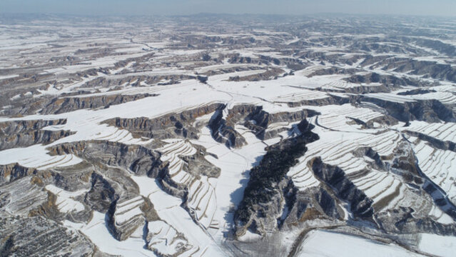 雪后的壽陽(yáng)梯田