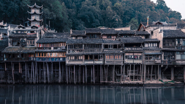 鳳凰古城的清晨