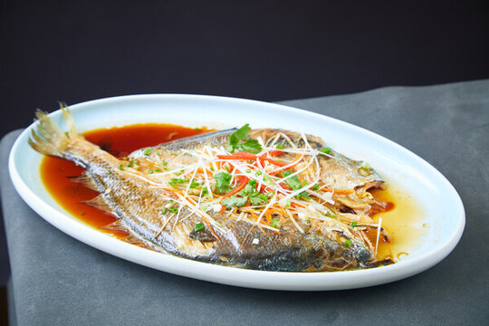 清蒸黃魚