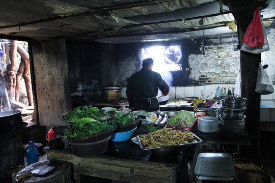 小飯館