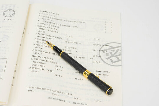 鋼筆書本學習教育