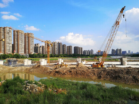 修建閘橋