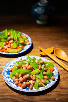 美食涼拌芹菜