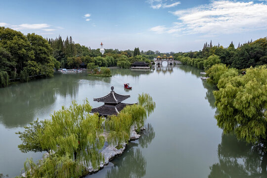 航拍揚(yáng)州瘦西湖園林風(fēng)景