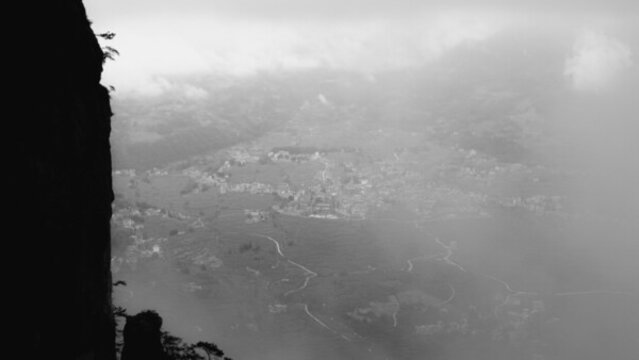水墨山川