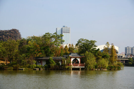 山水公園